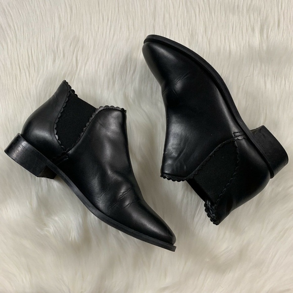 Topshop Shoes - Topshop Black Chelsea Kiki Leather Ankle Booties
